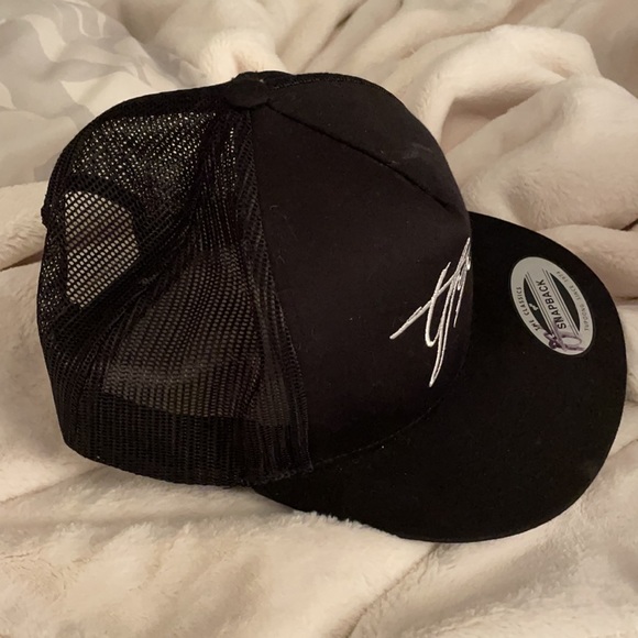 TFox Brand Signed ball cap - Picture 2 of 2